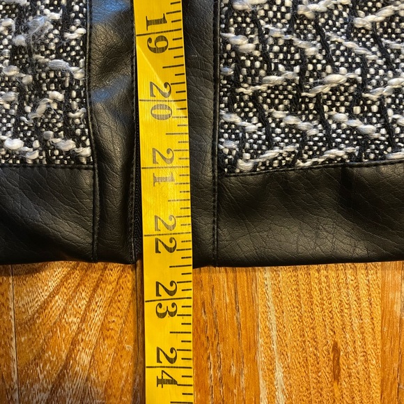 Yoki Tweed Jacket - Picture 5 of 8